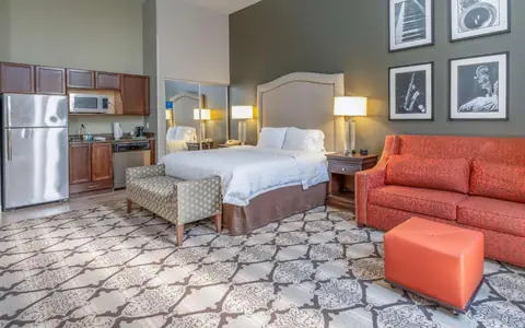 Hampton Inn & Suites New Orleans-convention Center