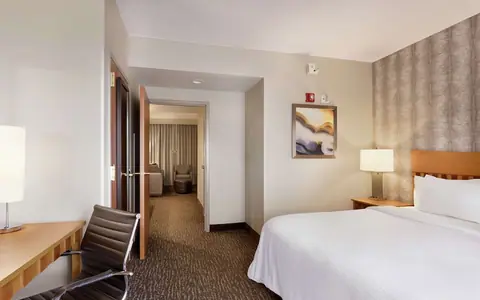 Embassy Suites Northwest Arkansas - Hotel, Spa & Convention Center
