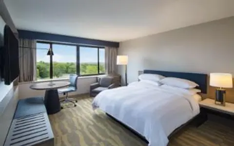Portland Sheraton at Sable Oaks