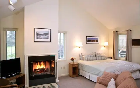 The Lodge at Camden Hills