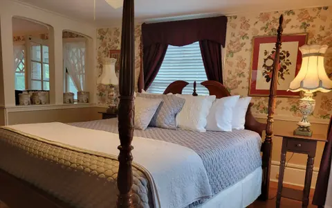 The Victoria Inn Bed & Breakfast