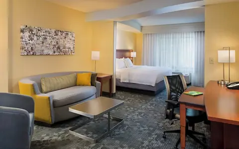 Courtyard Hanover Lebanon