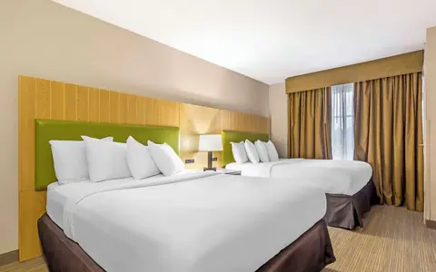 Country Inn & Suites by Radisson, Newport News South, VA