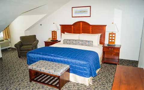 OceanCliff Hotel