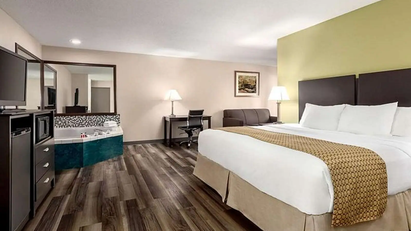 Hotels in Monroe, Michigan