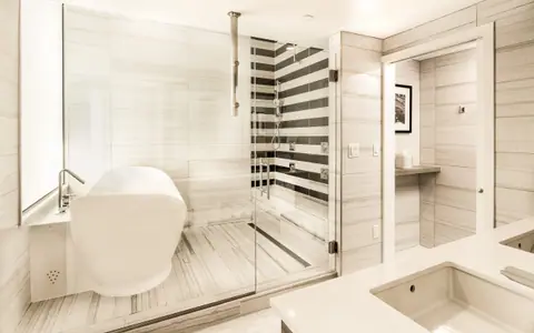 Weber's Boutique Hotel
