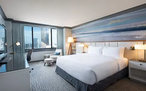 The Lofton Hotel Minneapolis, Tapestry Collection by Hilton