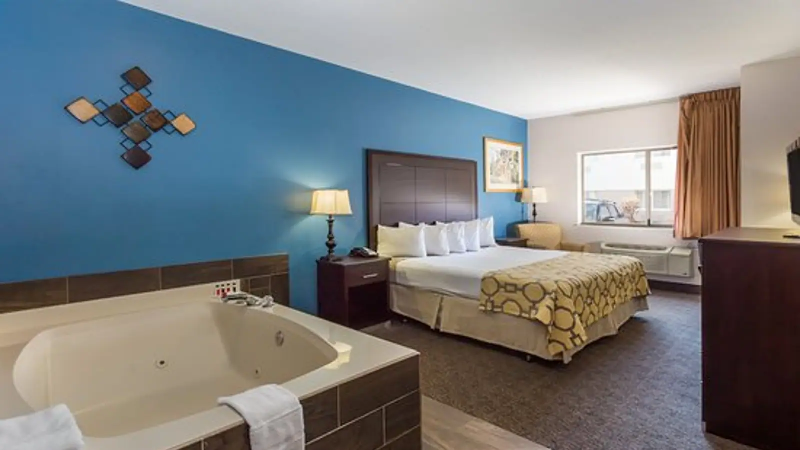 Hotels in Lakeville, Minnesota