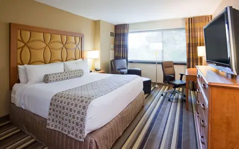 Crowne Plaza Minneapolis West, An Ihg Hotel