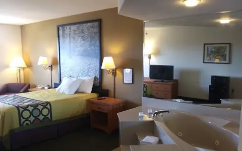 Super 8 by Wyndham Columbia East