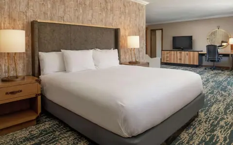 Doubletree By Hilton Hotel Missoula - Edgewater
