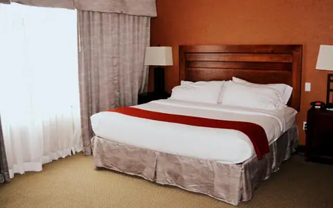 Holiday Inn Express & Suites Bozeman West, an IHG hotel