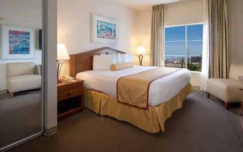 Club de Soleil All-Suite Resort