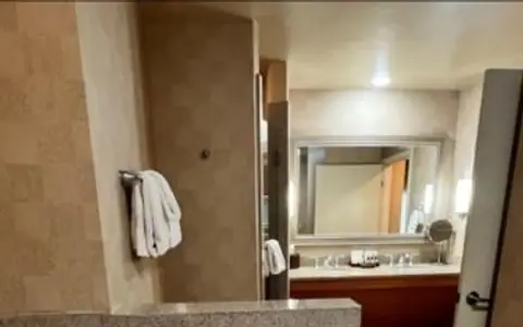 The Platinum Hotel & Spa