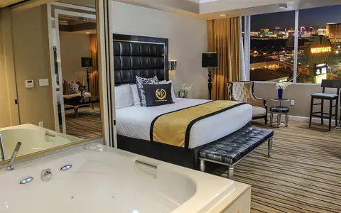 Renaissance Las Vegas Hotel