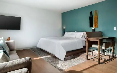 Element Reno Experience District