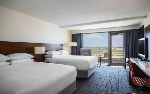 Renaissance Concourse Atlanta Airport Hotel
