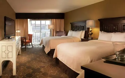 Hilton Santa Fe Historic Plaza
