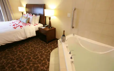 The Dunhill Hotel