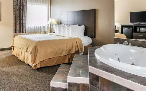 Quality Inn & Suites-Capital District