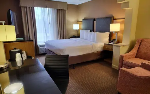 Wingate by Wyndham Greensboro Coliseum