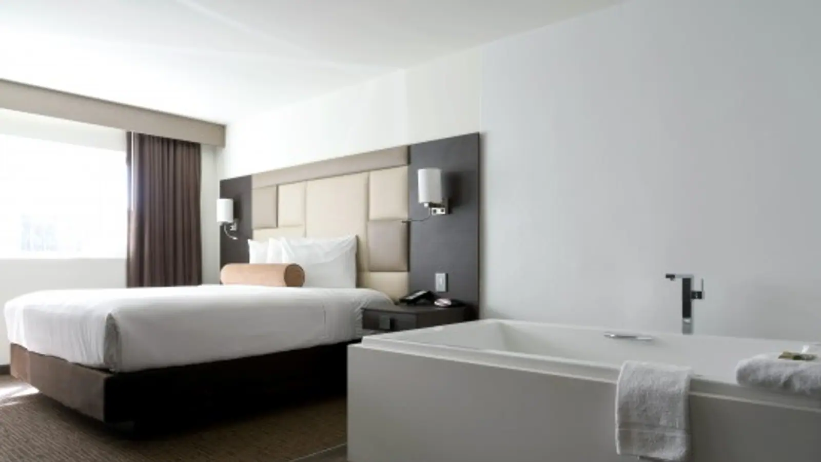 Hotels in Glendale, California