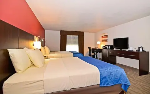 Astoria Hotel & Event Center