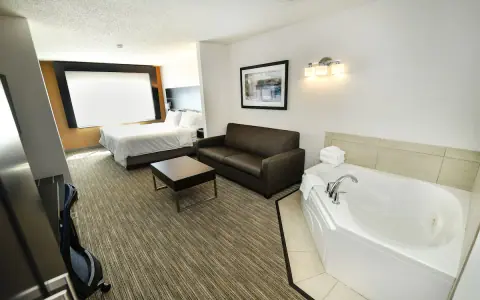 Holiday Inn Fargo, an IHG hotel
