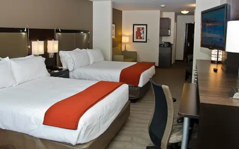 Holiday Inn Express & Suites Columbus - Easton Area, an IHG hotel