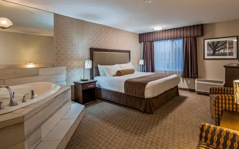 Best Western Royal Palace Inn & Suites