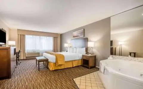 Sonesta ES Suites Chatsworth