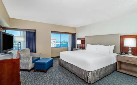 Crowne Plaza Los Angeles Harbor Hotel, an IHG hotel