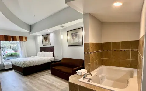 Cambria Hotel Pittsburgh - Downtown