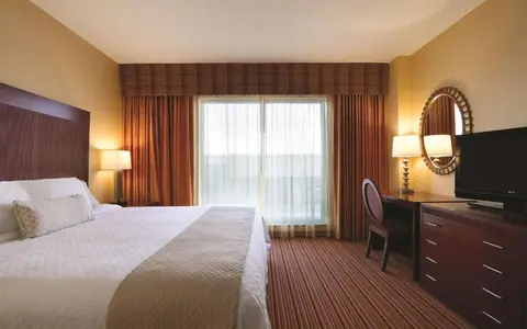 Embassy Suites by Hilton Norman Hotel & Conference Center