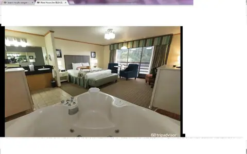River House Inn, a Baymont by Wyndham