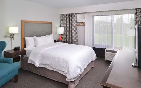 Hampton Inn Portland East