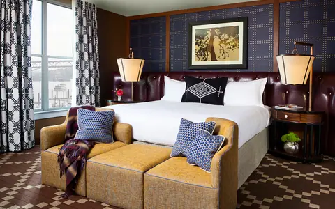 Kimpton RiverPlace Hotel