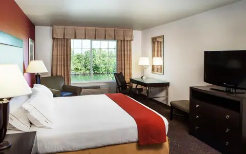 Holiday Inn Express Corvallis-On The River, an IHG hotel