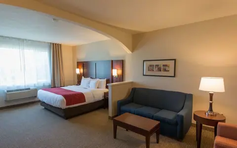 Comfort Suites Springfield RiverBend Medical
