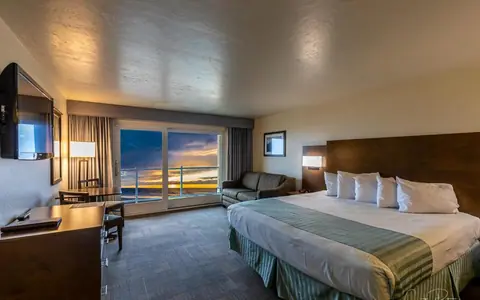 Driftwood Shores Resort & Conference Center