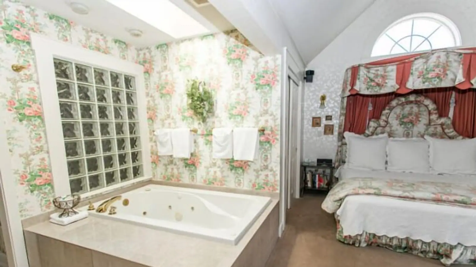 Hotels in Jacksonville, Oregon