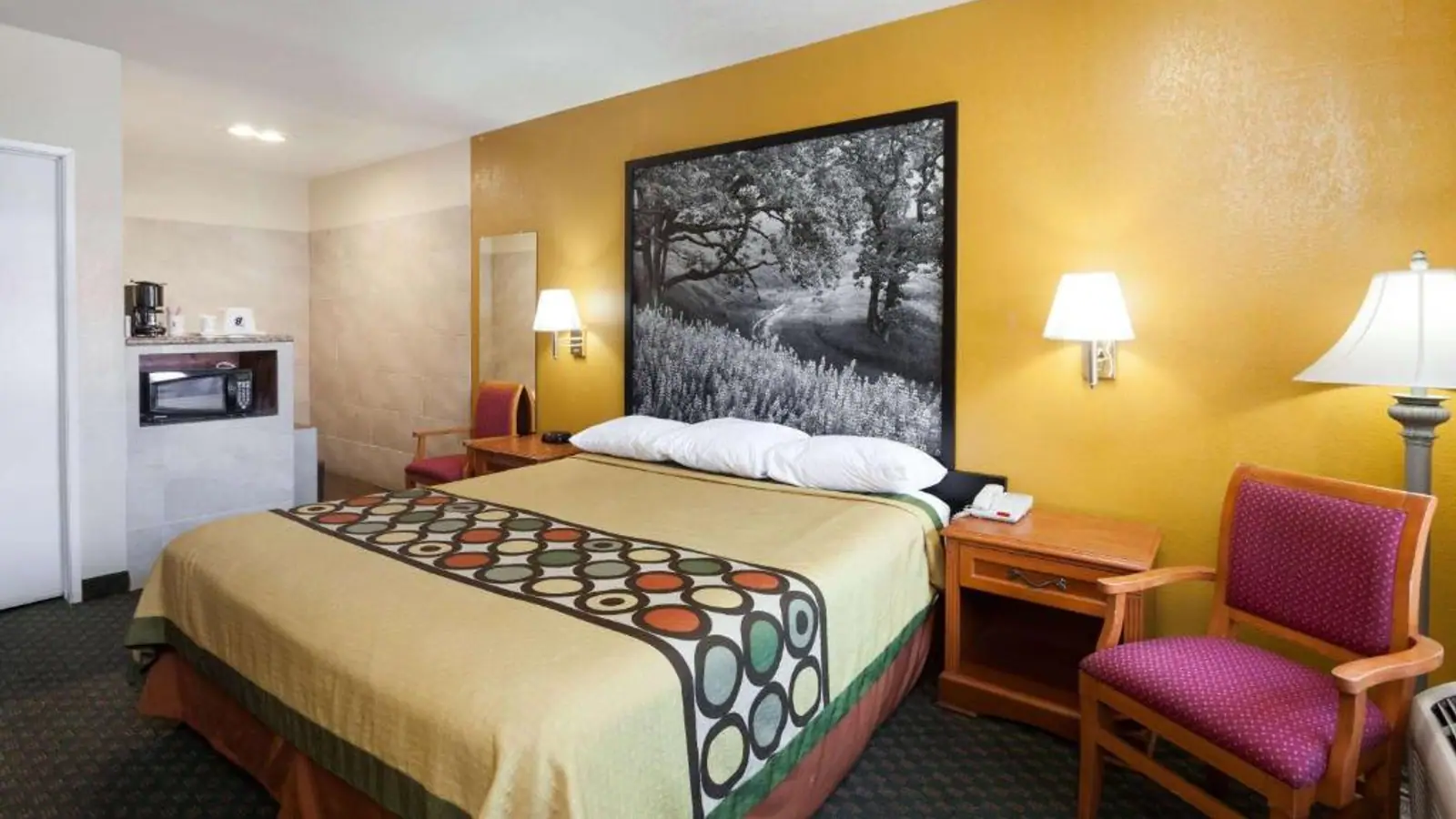 Hotels in Bakersfield, California