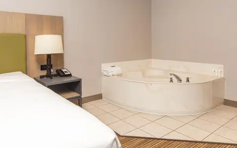 Country Inn & Suites by Radisson, Rapid City, SD