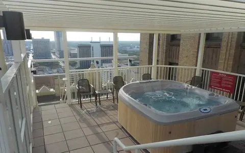 Drury Plaza Hotel San Antonio Riverwalk