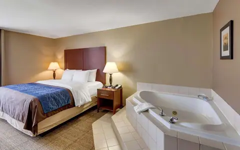 Cambria Hotel Plano Frisco