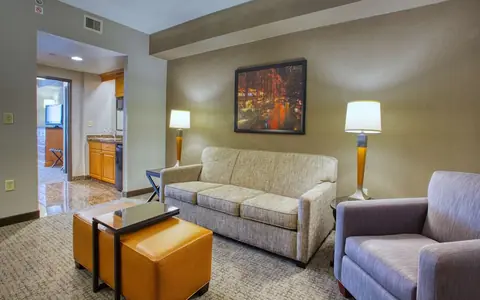 Drury Inn & Suites San Antonio Near La Cantera Parkway