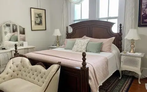 Brackenridge House Bed and Breakfast