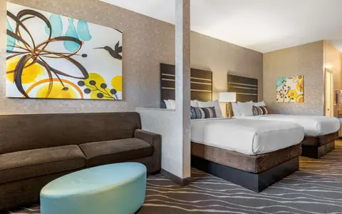 Best Western Plus Park Place Inn - Mini Suites