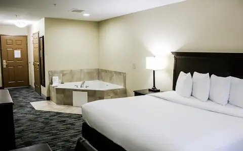 Country Inn & Suites by Radisson, Austin-University, TX