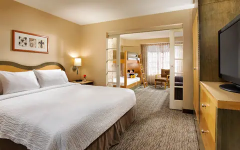 Anaheim Portofino Inn & Suites